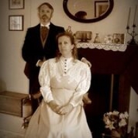 Gaslight Jack and Bella